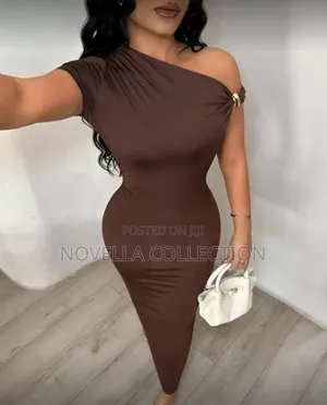 Photo - Asymmetrical Neckline Brown Metal Buckle Decor Fitted Elegant Dress