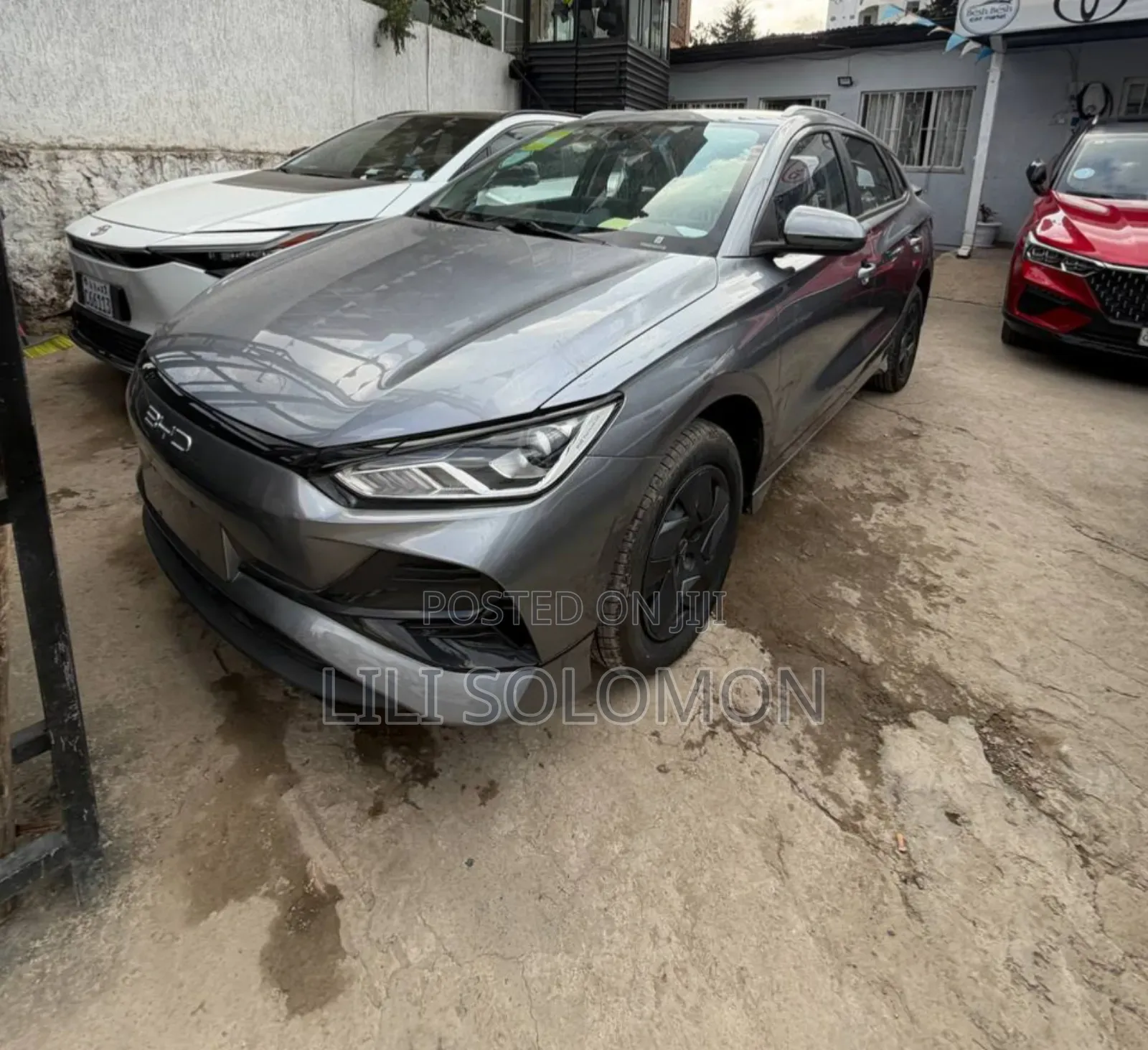 New BYD E2 43 kWh 94 hp FWD 2024 Gray