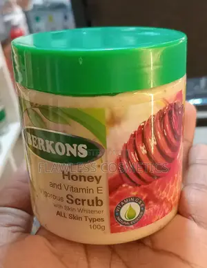 Photo - Berkon Honey and Vitamin E Scrub