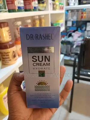 Photo - Dr Rashel Sun Screen Hydrate