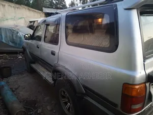Toyota Hilux Surf 3.0DT 1997 Silver