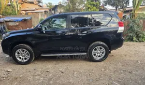Toyota Land Cruiser Prado 2013 Black