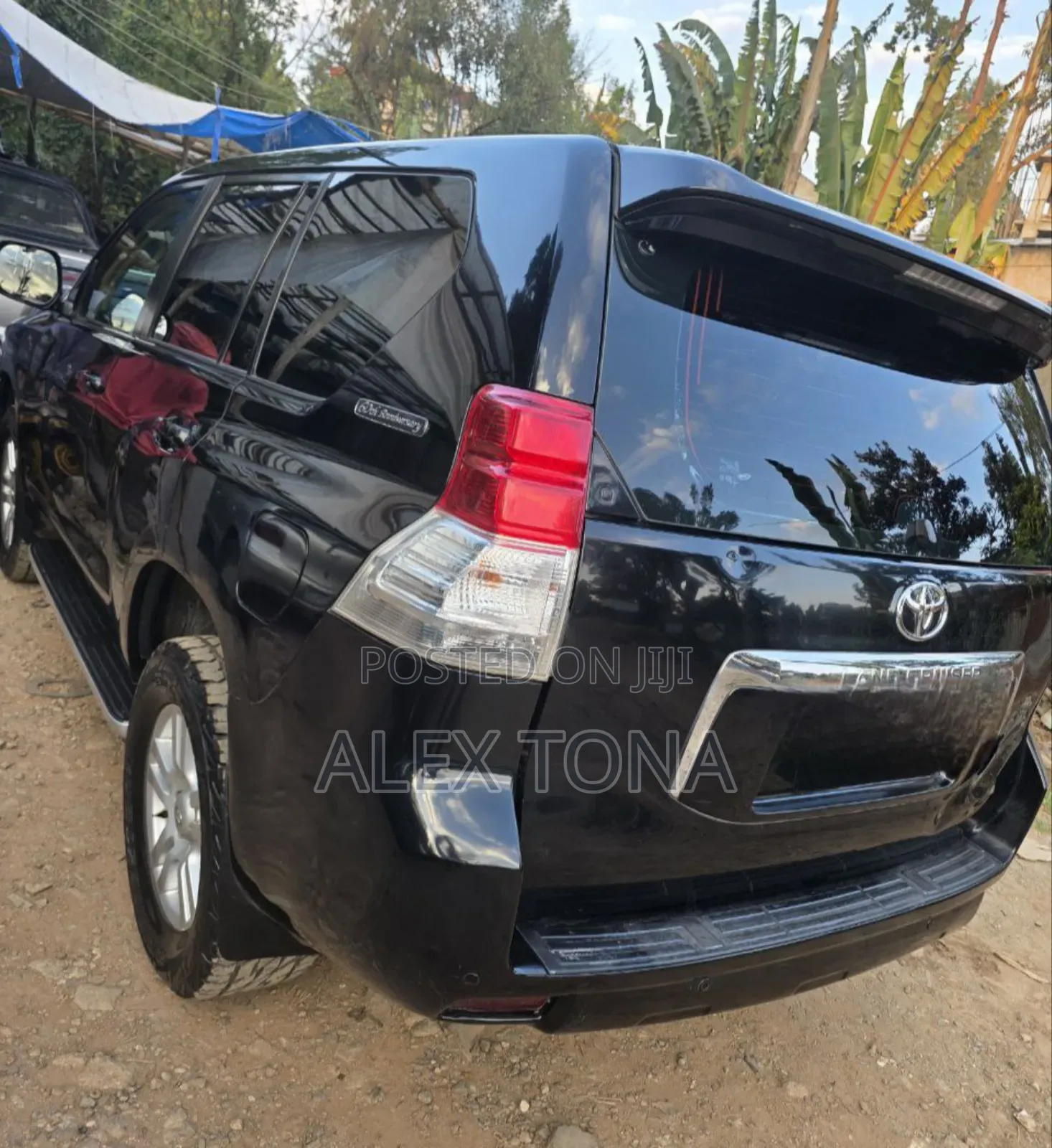 Toyota Land Cruiser Prado 2013 Black