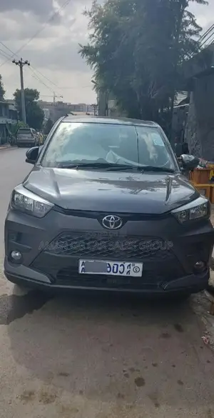 Toyota Raize 2022 Gray