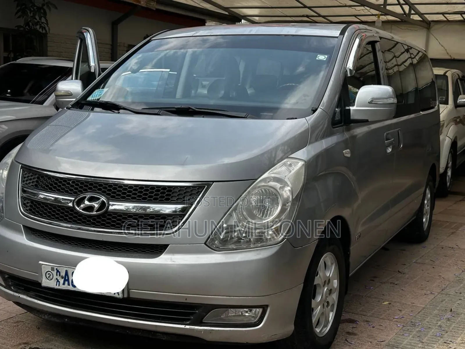 Hyundai Starex 2015 Silver