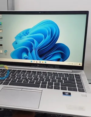 New Laptop HP EliteBook 840 G8 16GB Intel Core I7 SSD 512GB