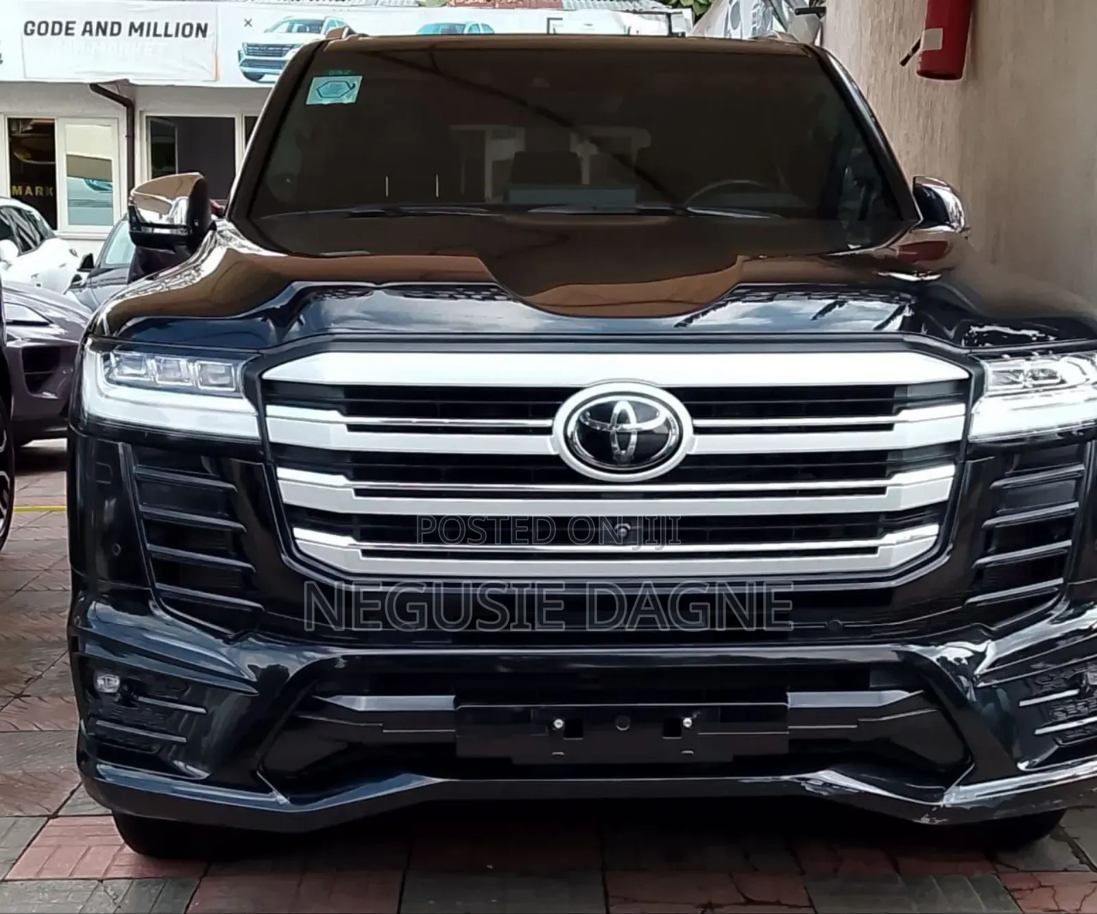 Toyota Land Cruiser Prado 2023 Black