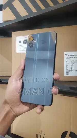 Photo - New Samsung Galaxy A05 128 GB Black