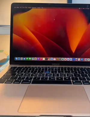 Photo - New Laptop Apple MacBook Pro 2019 8GB Intel Core I5 SSD 256GB