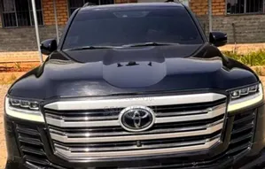 Toyota Land Cruiser 2022 Matt Black