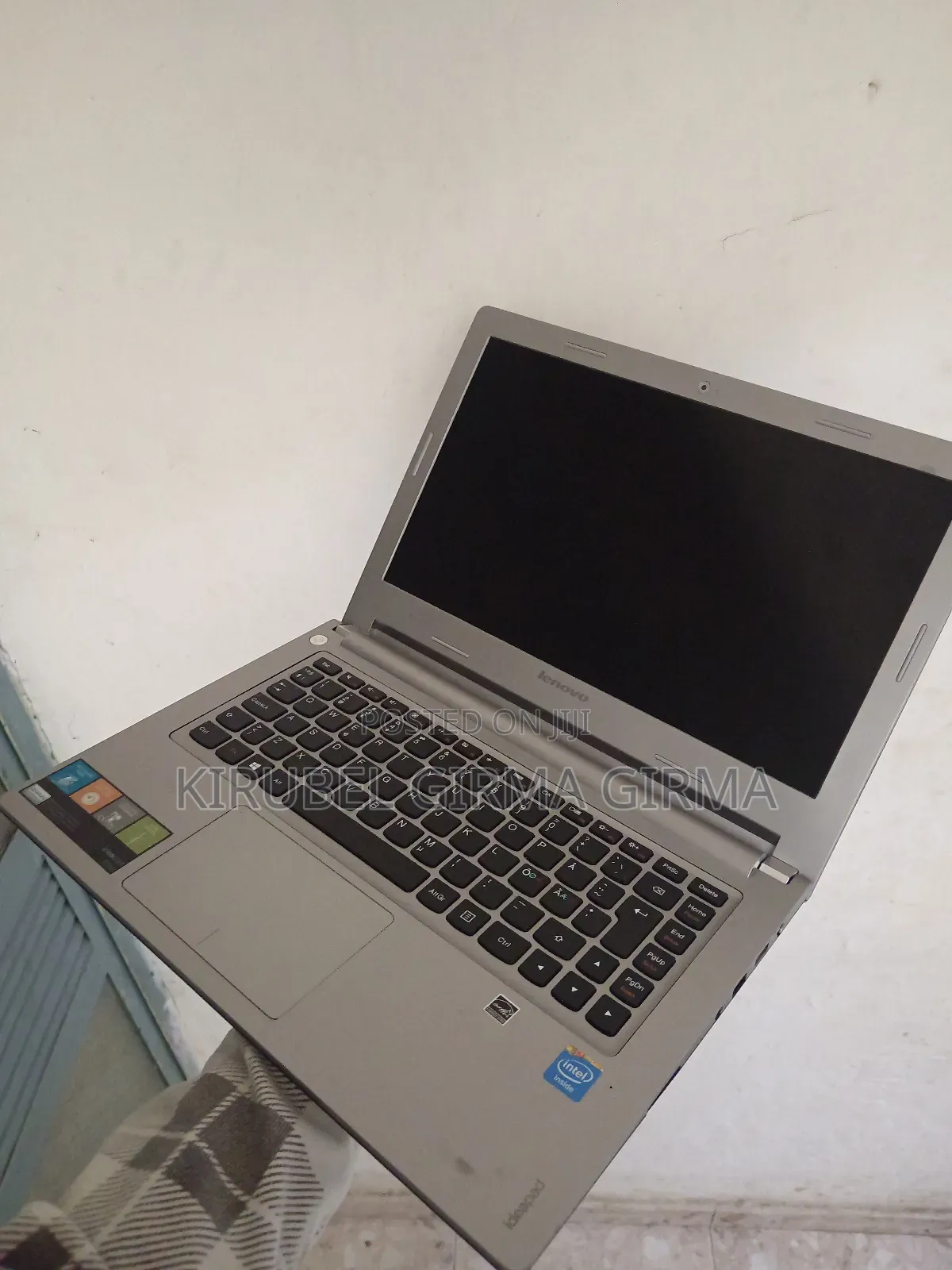 Laptop Lenovo IdeaPad 310 4GB Intel Core 2 Quad HDD 512GB