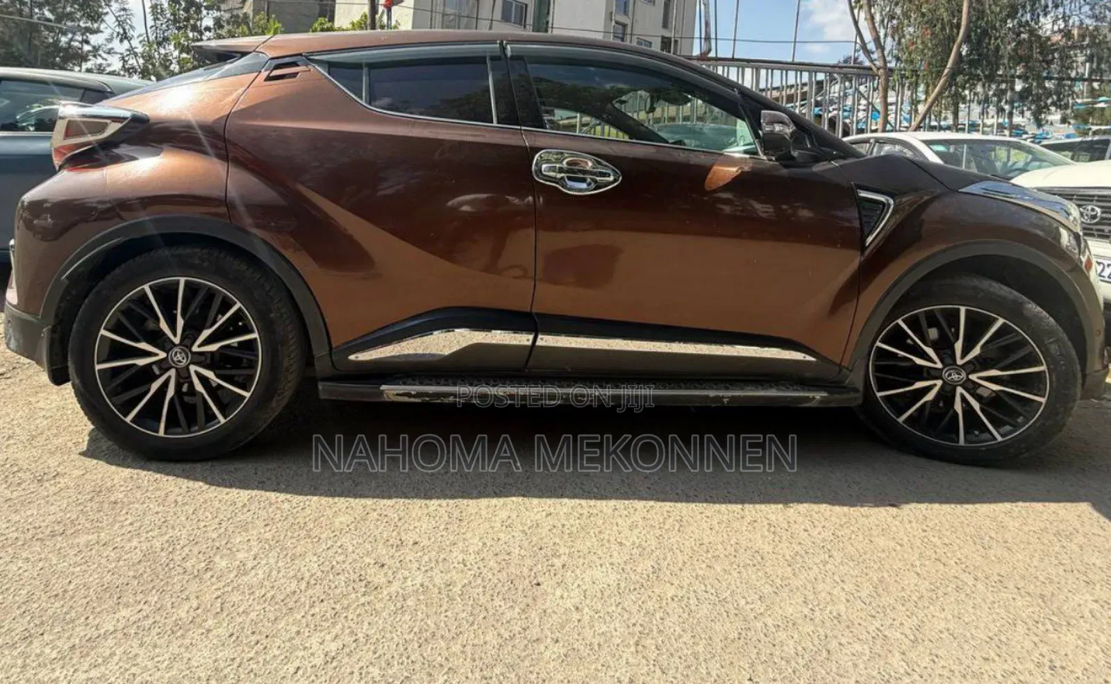 Toyota C-HR 2017 Brown