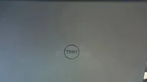 New Laptop Dell Vostro 15 3000 8GB Intel Core i5 SSD 512GB