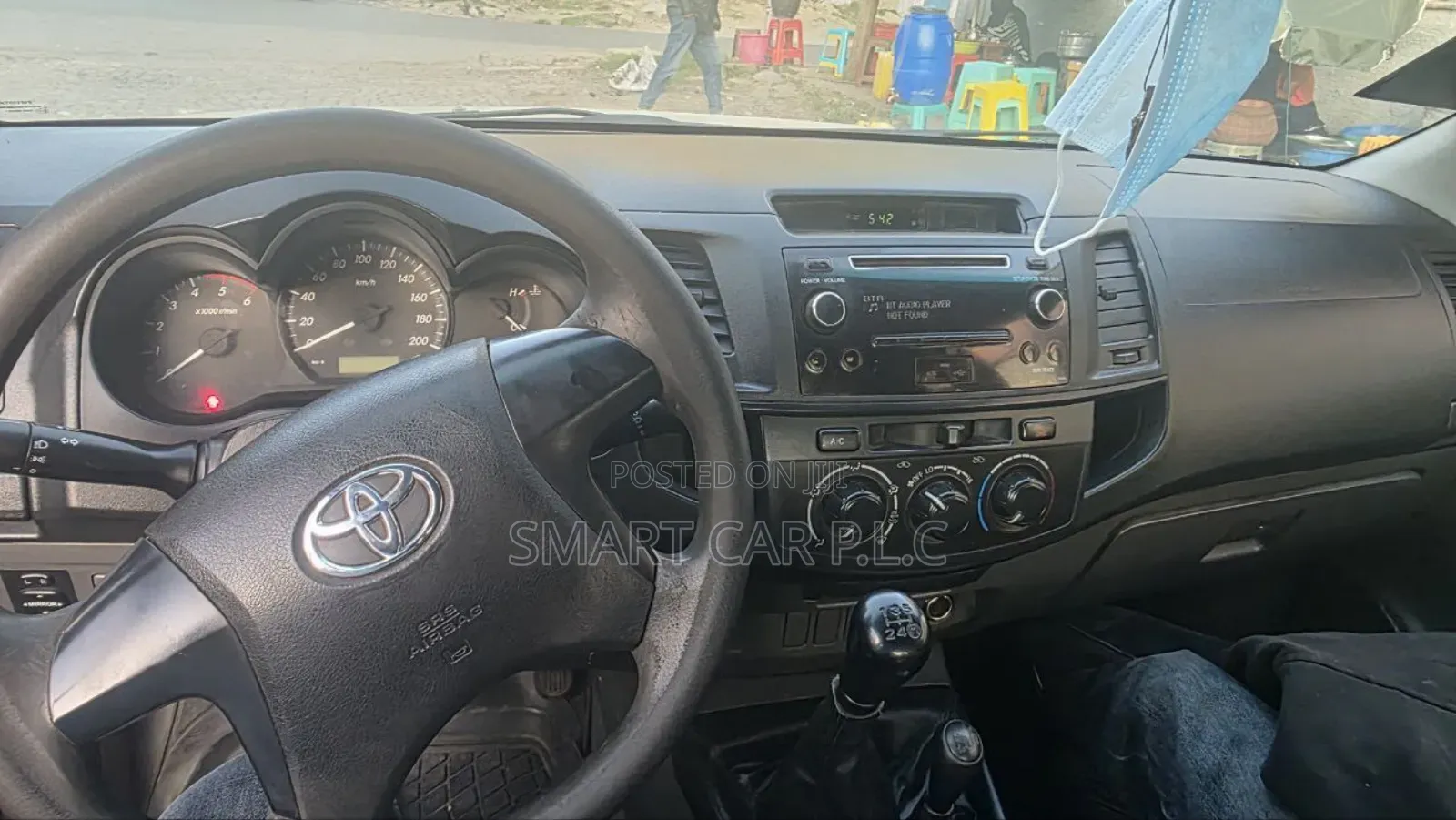 Toyota Hilux 2013 Black