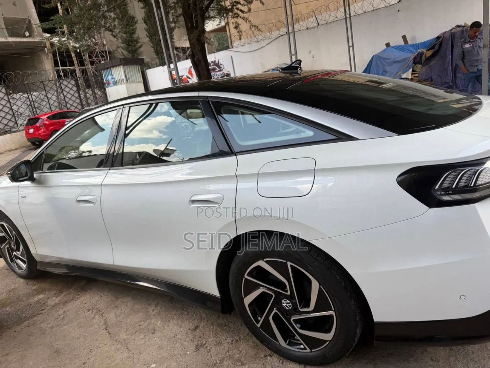 Volkswagen ID.7 2025 Off white