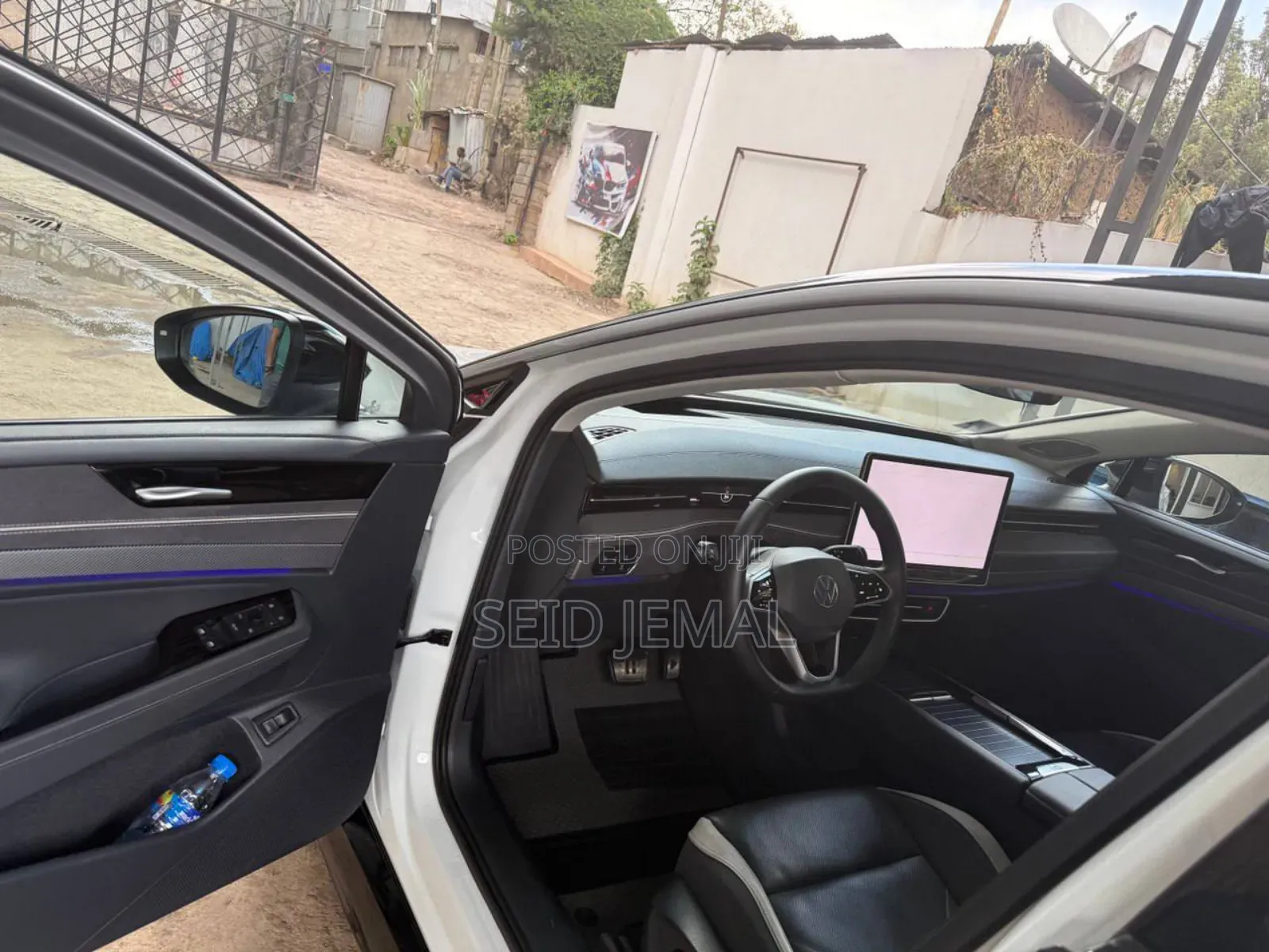 Volkswagen ID.7 2025 Off white