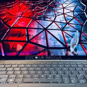 New Laptop Asus ZenBook UX31E 8GB Intel Core Ultra 5 SSD 512GB