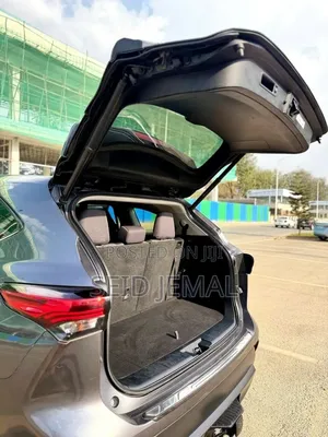 Toyota Highlander Hybrid 2021 Gray