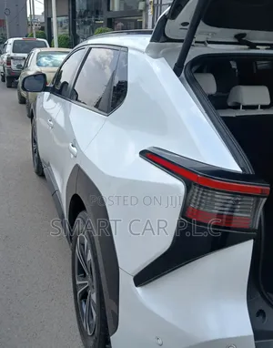 Toyota bZ4X 2023 White