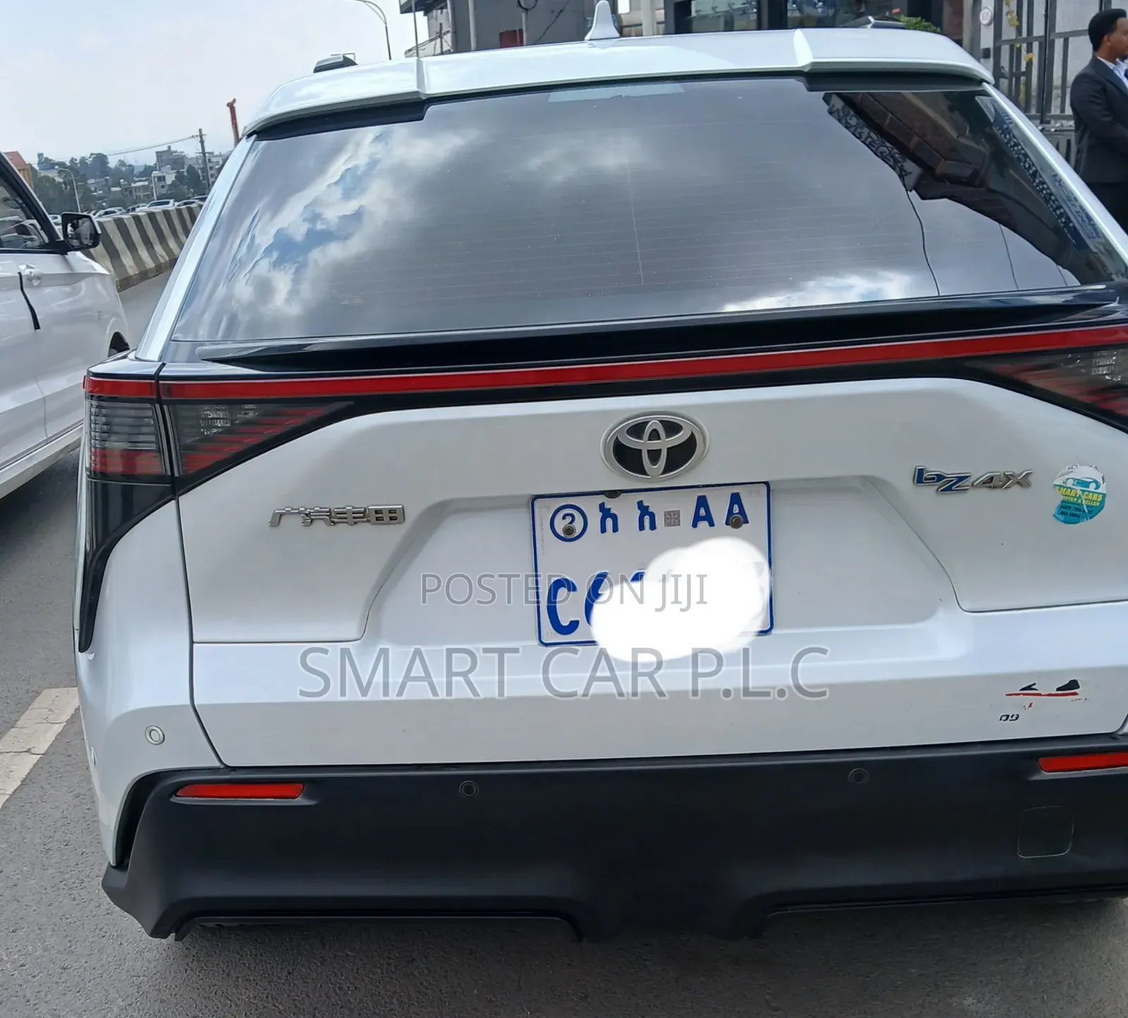 Toyota bZ4X 2023 White