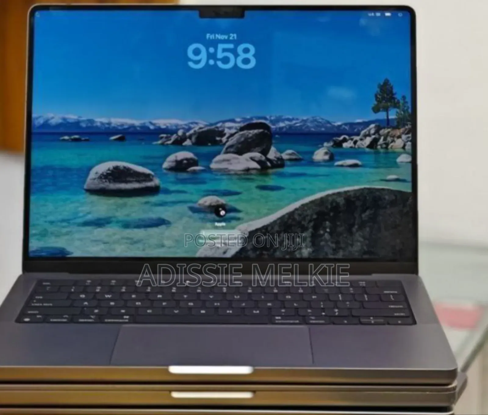 New Laptop Apple MacBook Pro M1 16GB Apple M1 Pro SSD 512GB