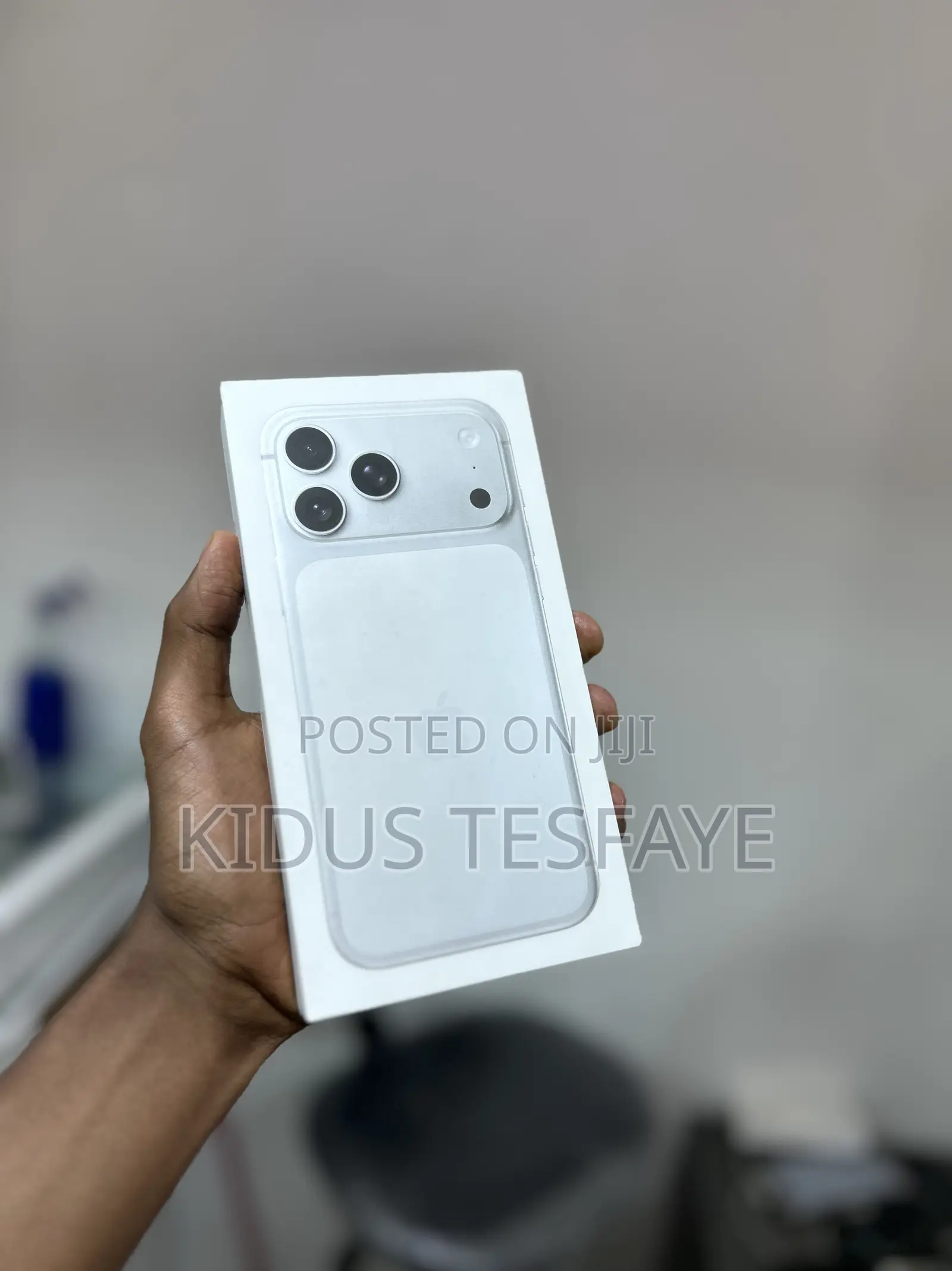 New Apple iPhone 17 Pro Max 256 GB Silver