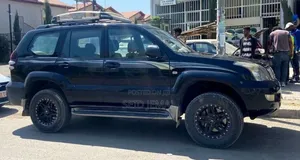 Toyota Land Cruiser Prado 2004 Black