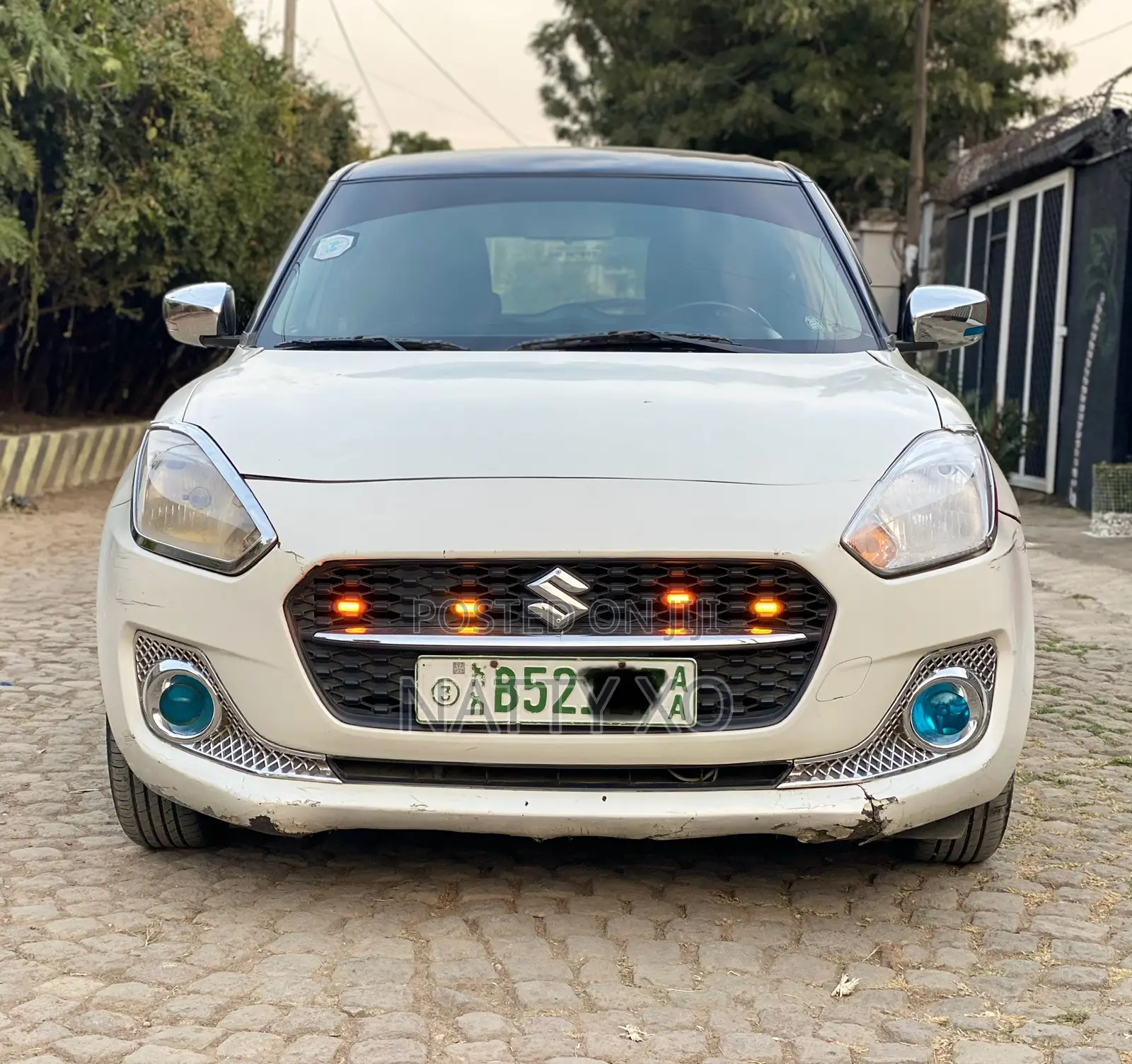 Suzuki Swift 2022 Off white