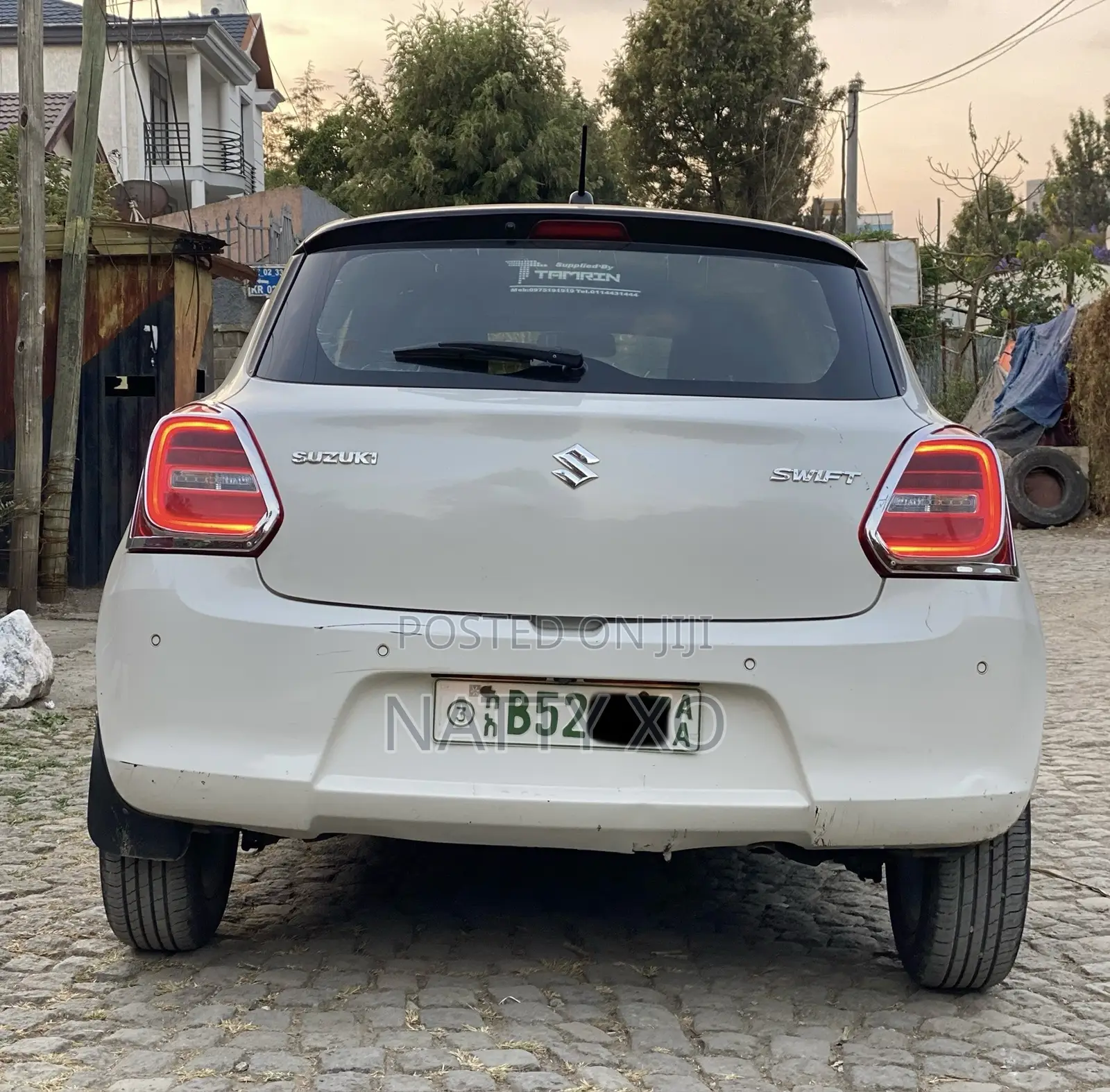 Suzuki Swift 2022 Off white