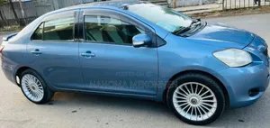 Toyota Belta 2010 Blue