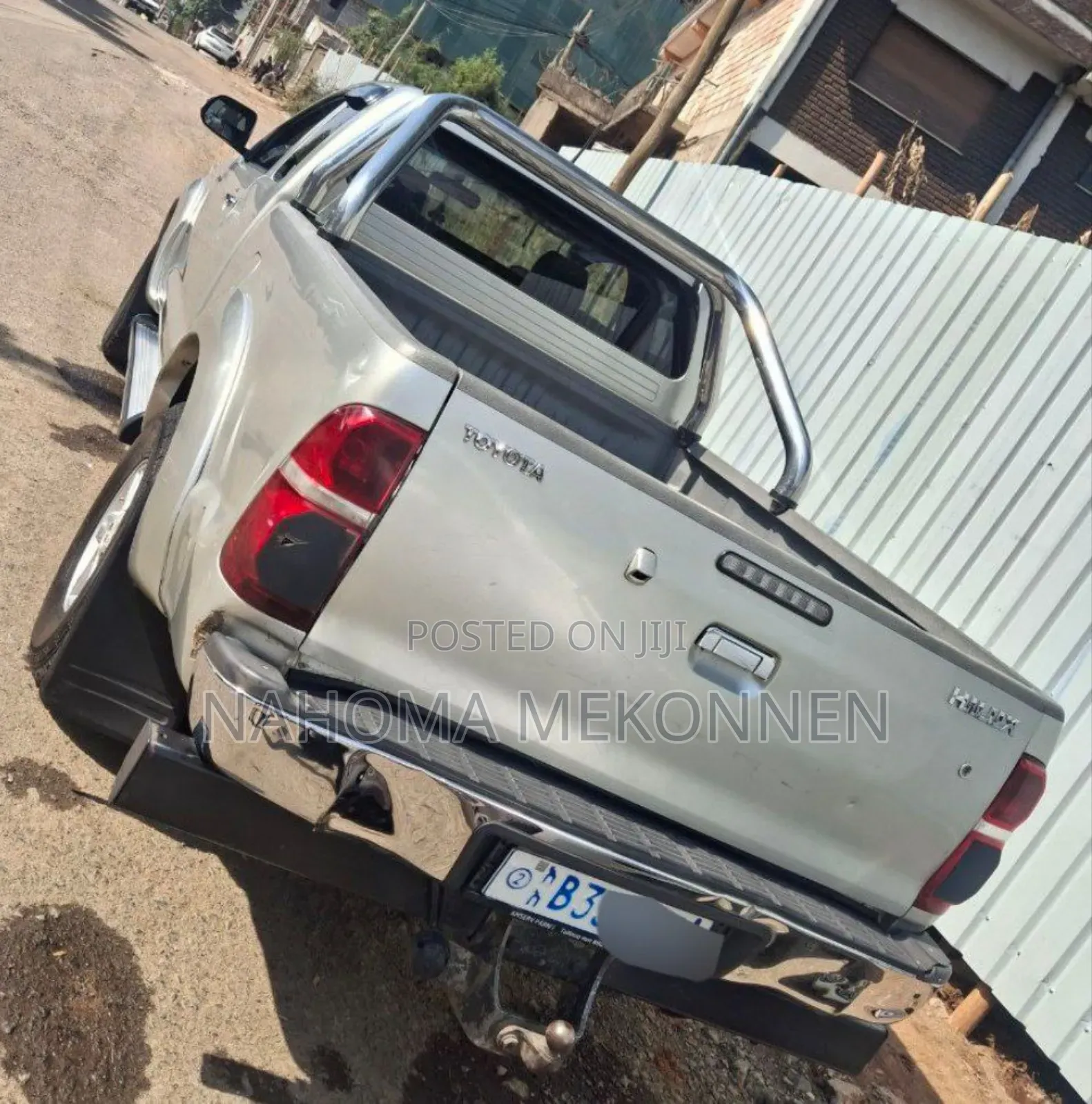 Toyota Hilux 2012 Silver