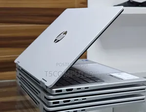 Photo - New Laptop HP OmniBook 5 Flip 8GB Intel Core 5 SSD 512GB