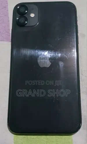 Apple iPhone 11 64 GB Black