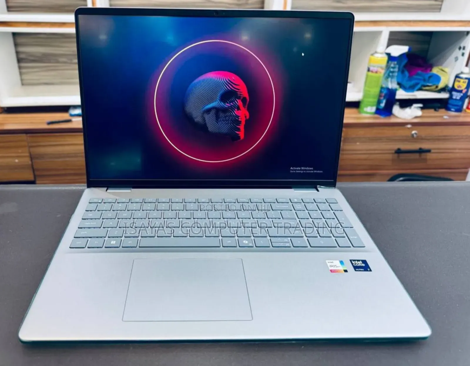 New Laptop Dell 16GB Intel Core Ultra 7 SSD 1T