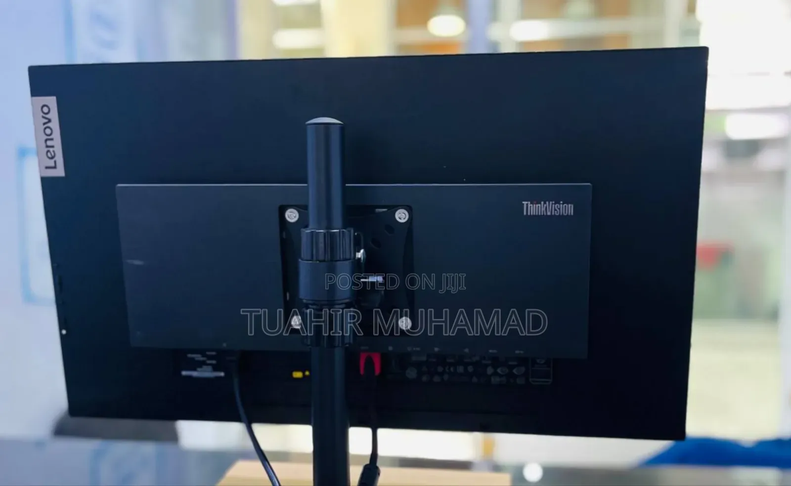 Lenovo Thinkvision Monitor
