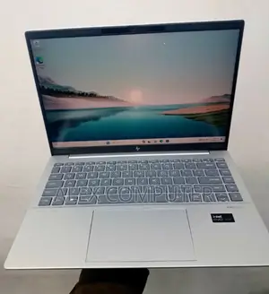 New Laptop HP Pavilion 14 16GB Intel Core Ultra 7 SSD 512GB