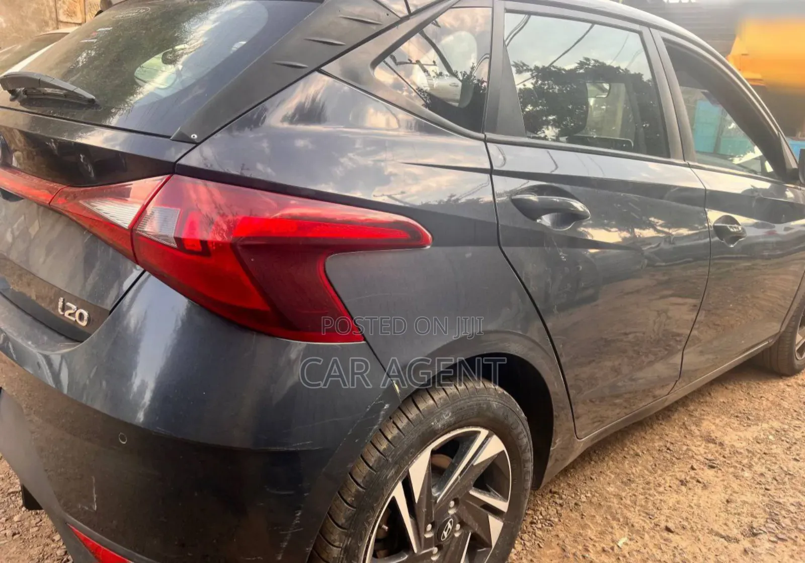 Hyundai i20 2021 Gray