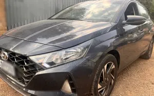 Hyundai i20 2021 Gray
