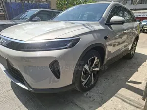 New BYD Sealion 7 EV 2025 Purple