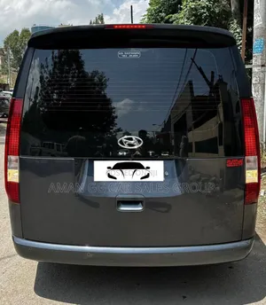 Hyundai Staria 2023 Black