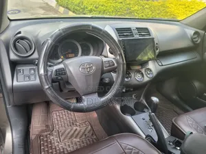 Toyota RAV4 2.5 Sport 2011 Brown