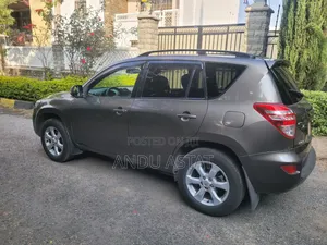 Toyota RAV4 2.5 Sport 2011 Brown
