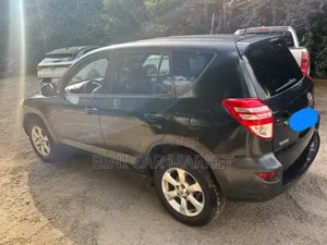 Toyota RAV4 2011 Black