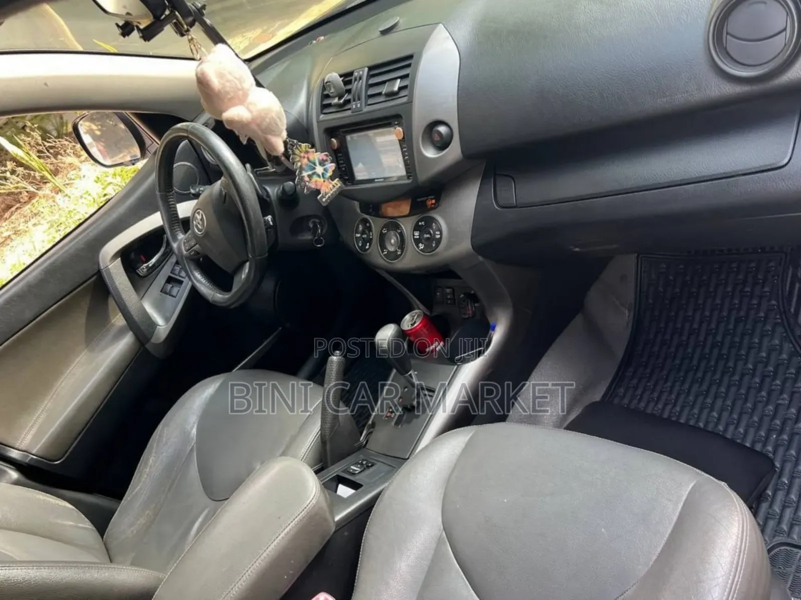 Toyota RAV4 2011 Black