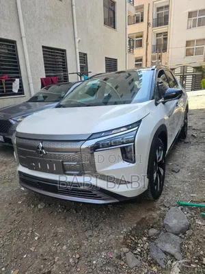 Mitsubishi Airtrek 135 kW FWD 2024 White