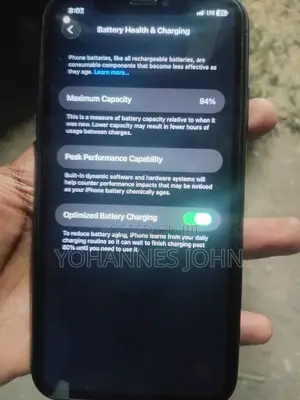 Photo - New Apple iPhone 11 64 GB Black