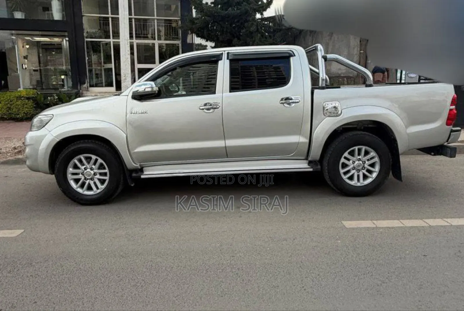 Toyota Hilux 3.0 D-4D 4x4 2013 Silver