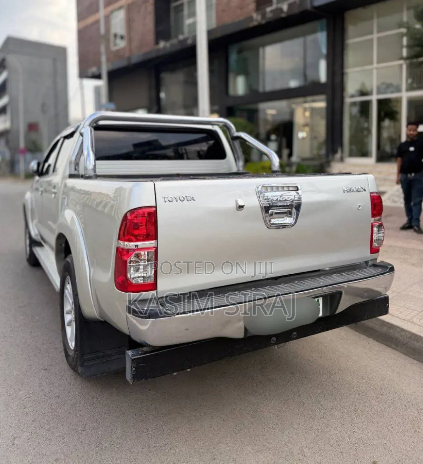 Toyota Hilux 3.0 D-4D 4x4 2013 Silver
