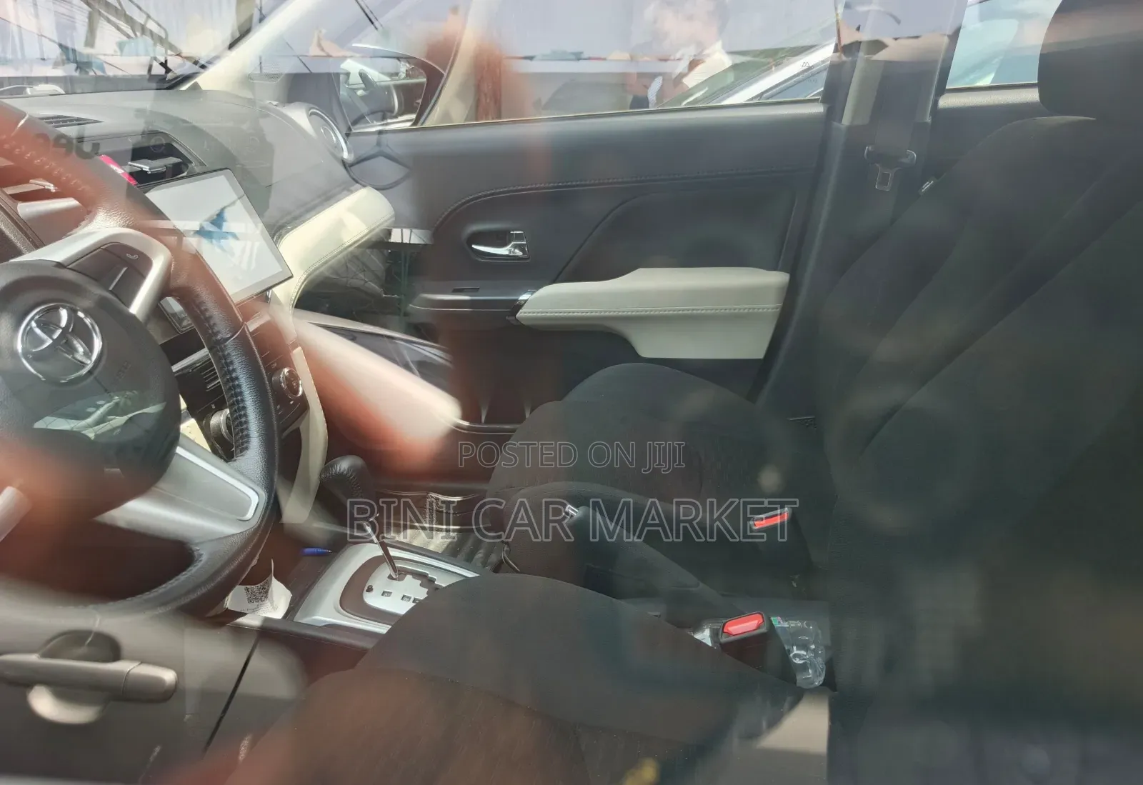 Toyota Rush 2021 Gray