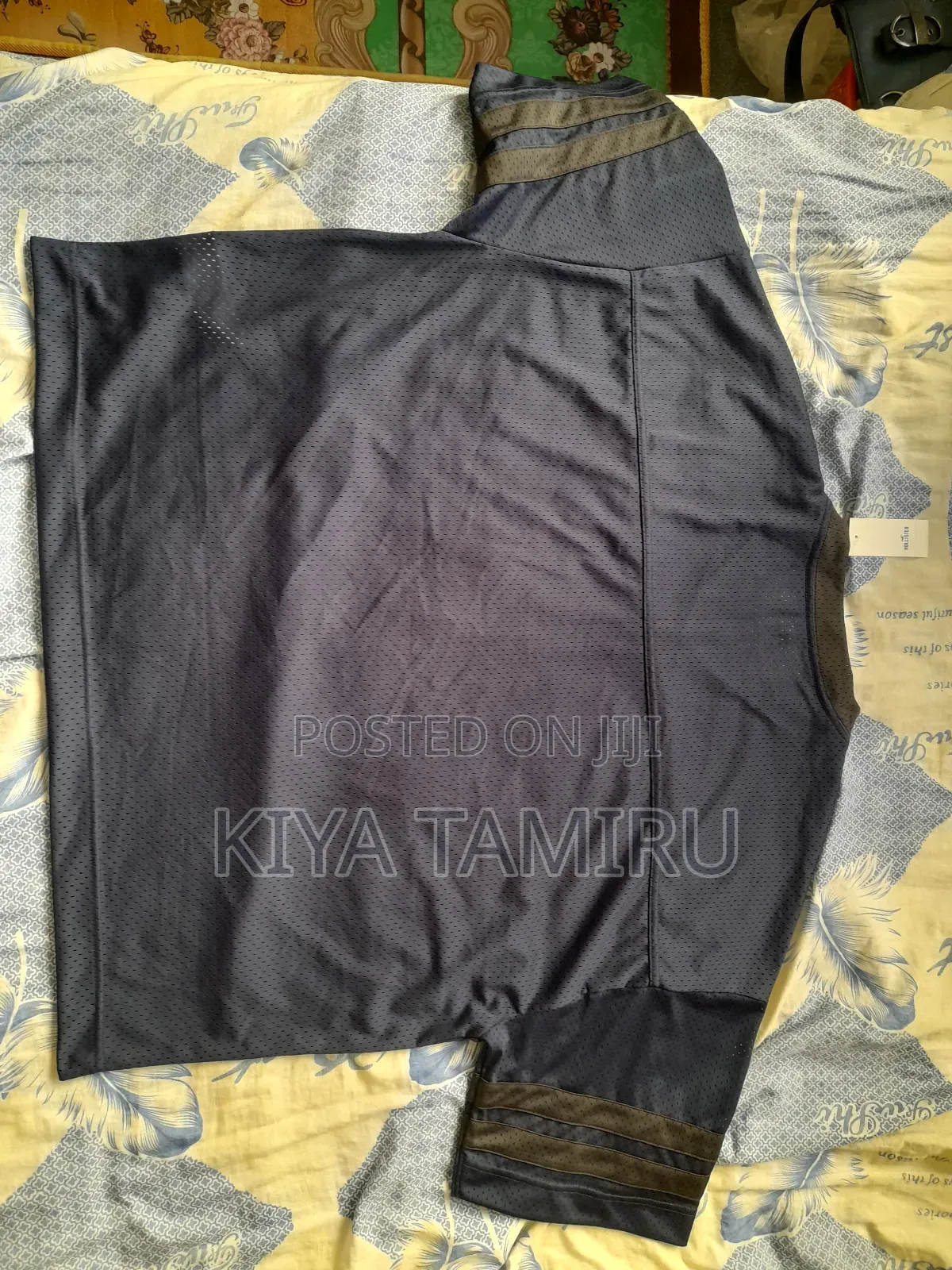 Hollister Baggy Crop Fit ,20 % Discount Untill Dec 31